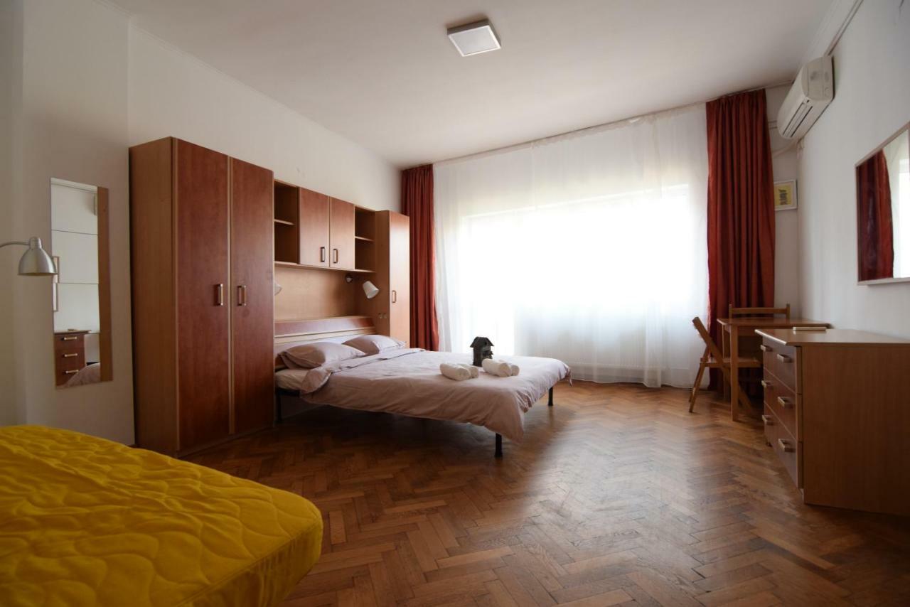 Resedinta Lui Calin - Downtown Park Cismigiu Apartment Bucharest Exterior photo