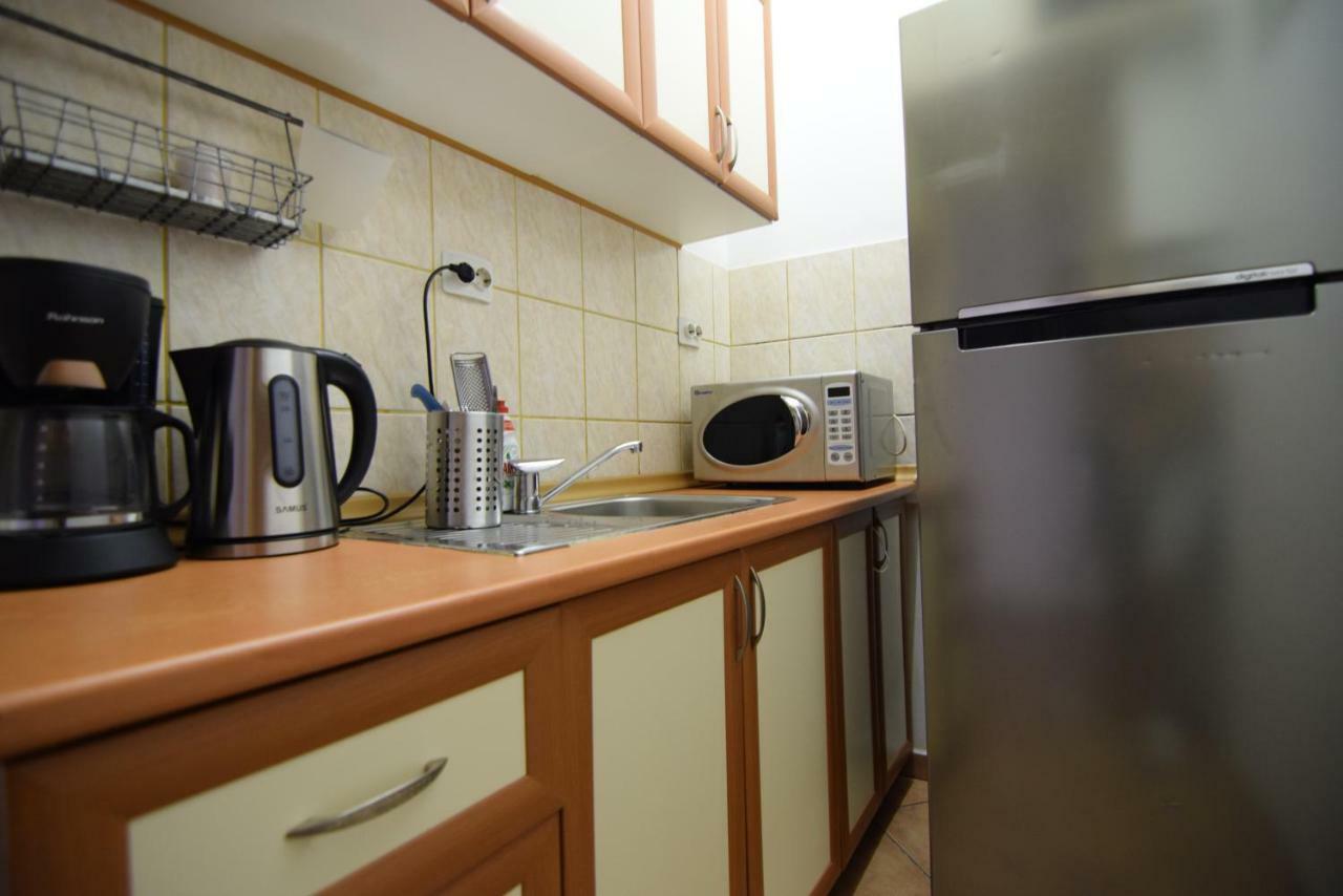 Resedinta Lui Calin - Downtown Park Cismigiu Apartment Bucharest Exterior photo